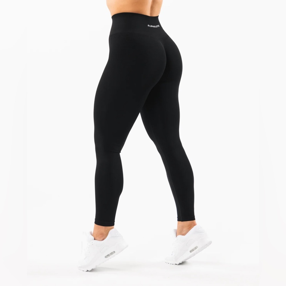 Alphalete Amplify Leggings NWT black seamless scrunch